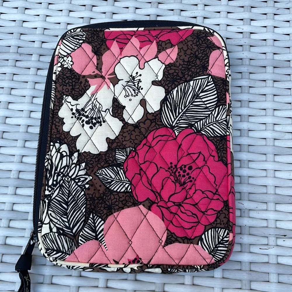 Vera Bradley Tablet Sleeve/ Cover